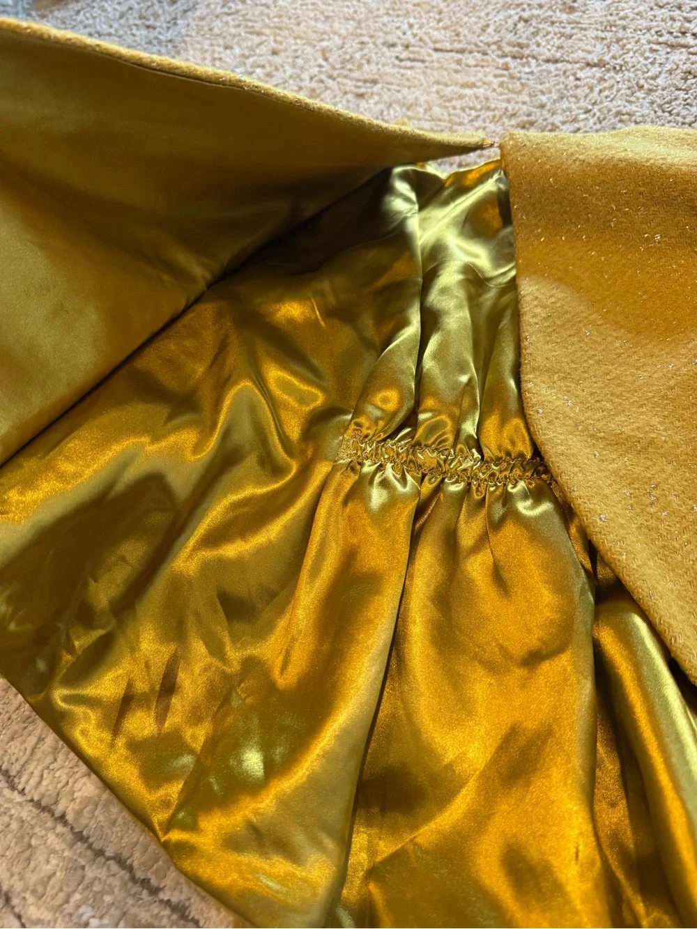 OshKosh B'gosh Metallic Gold Sparkle Cape